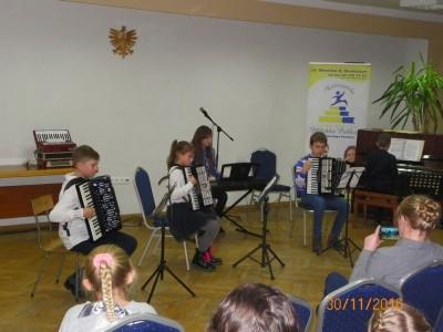 wystep-uczniow-2016-26