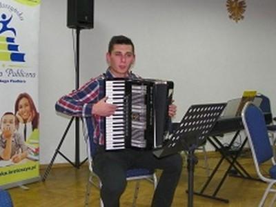 wystep-uczniow-2017-14
